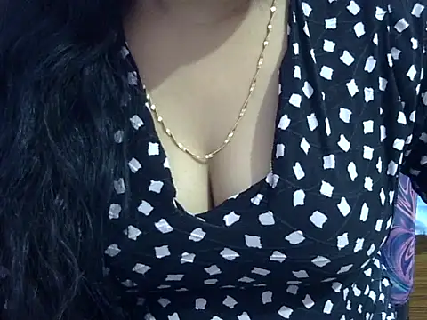 Your wild Dia online show from 12/15/25, 07:09