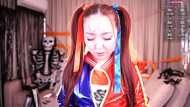 Snapshot of k_kimikooo chatting on 10/28/25, 04:35 k kimikooo online show from 10/28/25, 04:35