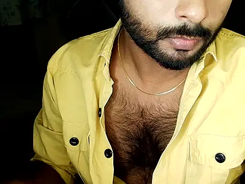 Snapshot of SHENOY3 chatting on 10/15/25, 05:21 SHENOY3 online show from 10/15/25, 05:21