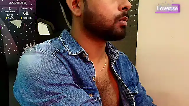 Snapshot of SHENOY3 chatting on 06/25/26, 05:40 SHENOY3 online show from 06/25/26, 05:40