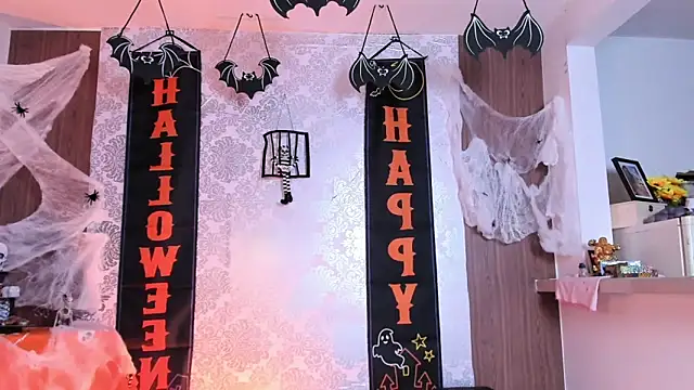 kelly thomson online show from 10/06/25, 11:16