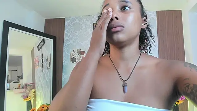 kelly thomson online show from 09/23/25, 06:59