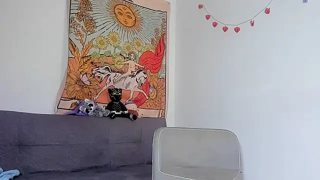 kiaraglam2 online show from 10/31/25, 02:13