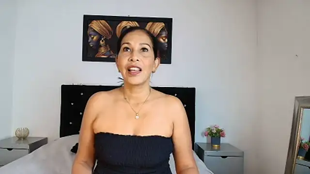 Shanon mature online show from 06/18/26, 06:46