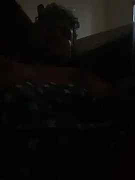 babysharckk online show from 02/08/25, 08:42