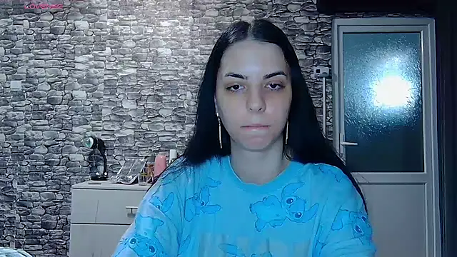  Mari     online show from 03/17/26, 08:28