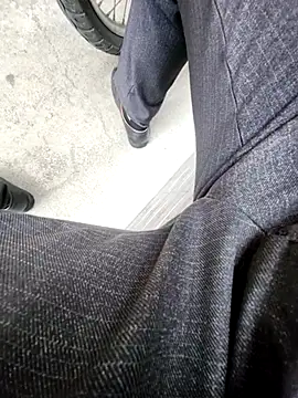 Snapshot of chaunguyen1993 chatting on 12/23/25, 07:29 chaunguyen1993 online show from 12/23/25, 07:29