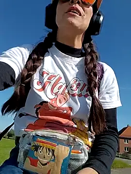 Snapshot of tinny_williams chatting on 10/02/25, 11:57 tinny williams online show from 10/02/25, 11:57