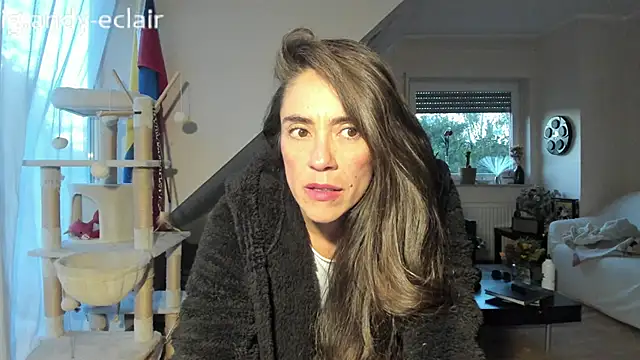 Snapshot of tinny_williams chatting on 09/15/25, 05:57 tinny williams online show from 09/15/25, 05:57