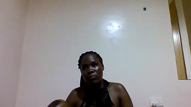 Snapshot of sweetelle09 chatting on 03/25/26, 05:23 sweetelle09 online show from 03/25/26, 05:23
