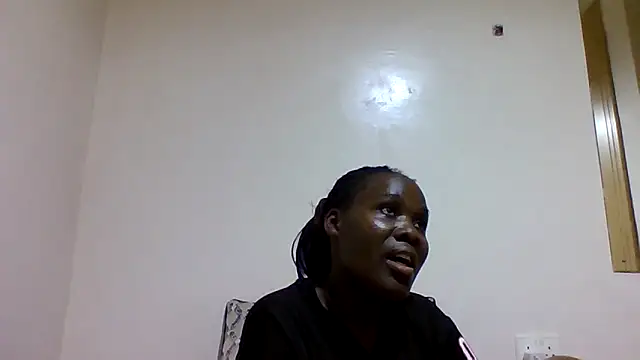 Snapshot of sweetelle09 chatting on 03/24/26, 07:25 sweetelle09 online show from 03/24/26, 07:25
