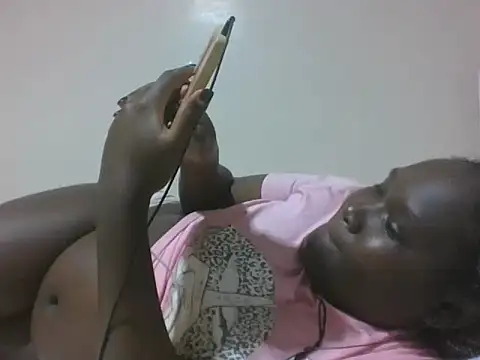 queen aria19 online show from 02/20/26, 08:55