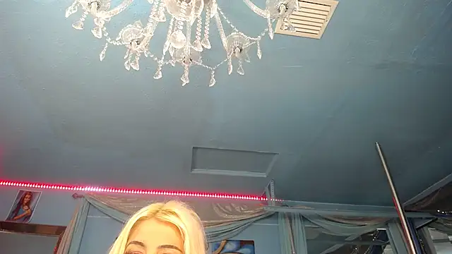 ADRIANNA FOX online show from 01/17/26, 07:34