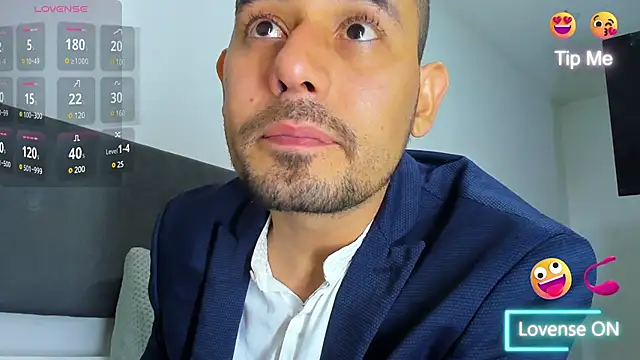Snapshot of jhonyalzate2 chatting on 03/06/25, 12:54 jhonyalzate2 online show from 03/06/25, 12:54