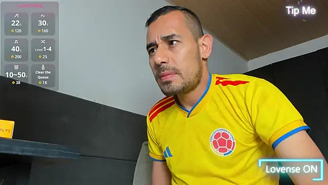 jhonyalzate2 online show from 07/17/26, 12:13
