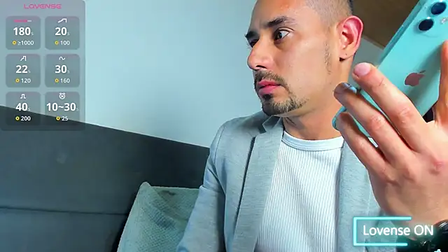 jhonyalzate2 online show from 03/11/26, 04:17