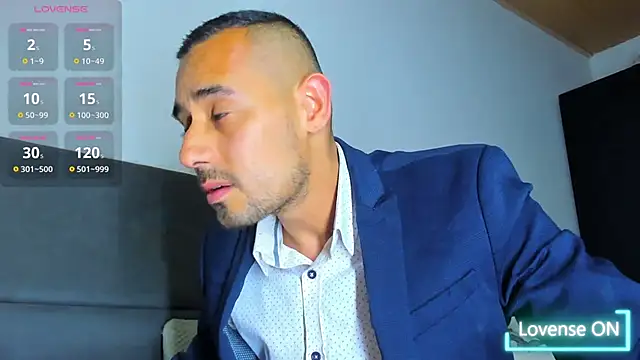 jhonyalzate2 online show from 11/28/25, 03:17