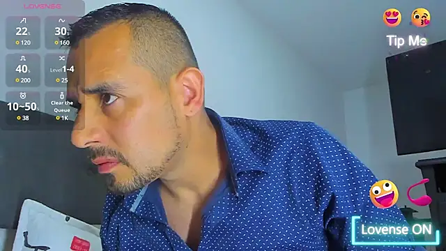 Snapshot of jhonyalzate2 chatting on 02/10/25, 01:24 jhonyalzate2 online show from 02/10/25, 01:24