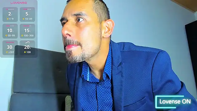 jhonyalzate2 online show from 11/22/25, 11:03