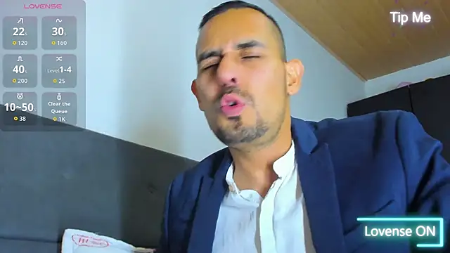 Snapshot of jhonyalzate2 chatting on 10/18/25, 03:19 jhonyalzate2 online show from 10/18/25, 03:19