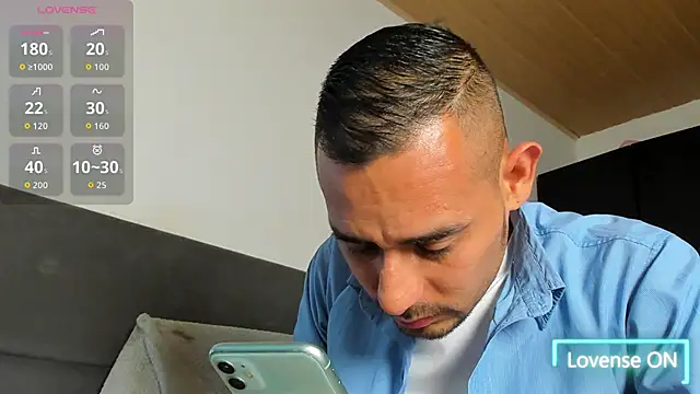 jhonyalzate2 online show from 03/06/26, 03:12