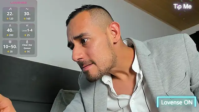 jhonyalzate2 online show from 05/25/26, 12:32