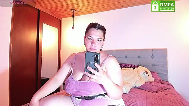 kaaq2 online show from 03/25/26, 11:03