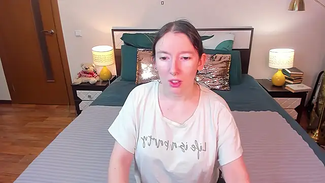 CatherineWalls online show from 02/01/26, 04:11