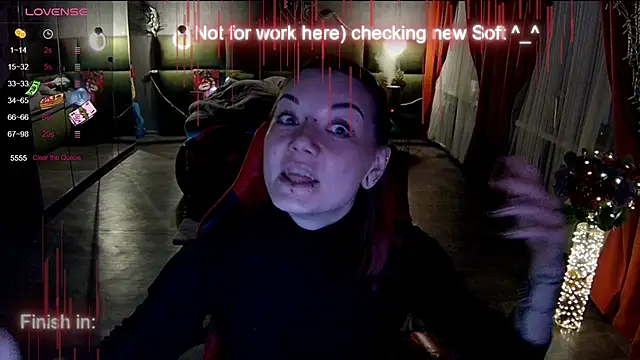 MaxPhoenixx online show from 12/01/25, 08:53