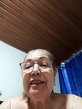 Vicky Rosse online show from 10/17/25, 06:21