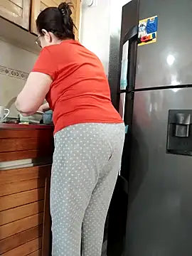 Snapshot of Vicky_Rosse chatting on 05/19/26, 04:58 Vicky Rosse online show from 05/19/26, 04:58