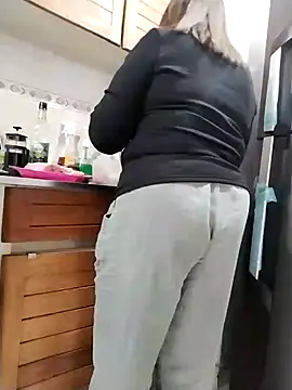 Vicky Rosse online show from 02/18/26, 08:27