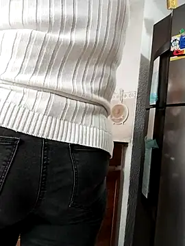 Vicky Rosse online show from 02/23/26, 06:52