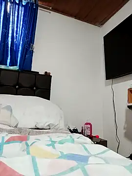 Vicky Rosse online show from 11/01/25, 05:51