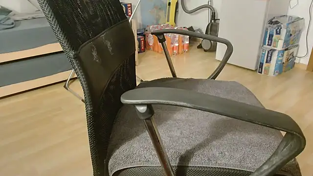 lumpi99 online show from 10/11/25, 03:18