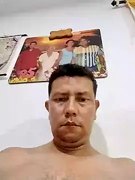 Lachuchaenlacara1988 online show from 01/20/25, 03:26