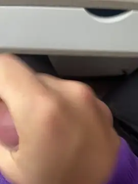 logus9999 online show from 11/14/25, 07:56