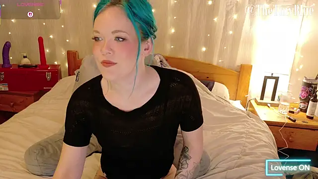 thetinyblue online show from 02/09/26, 05:44