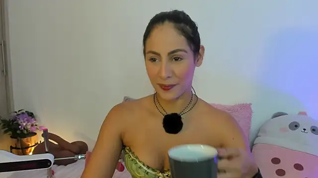 vicky rachell online show from 09/16/25, 02:07