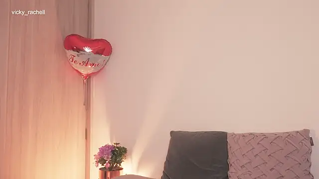 Snapshot of vicky_rachell chatting on 06/21/26, 03:51 vicky rachell online show from 06/21/26, 03:51