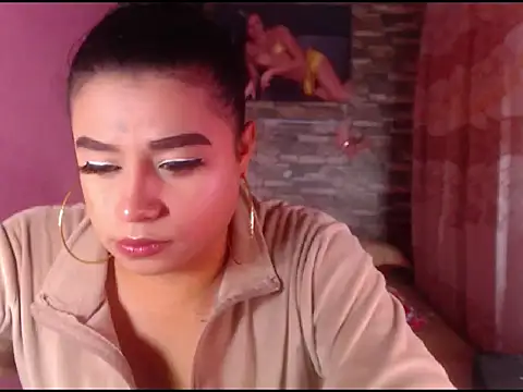 katrinawillff online show from 11/06/25, 05:44