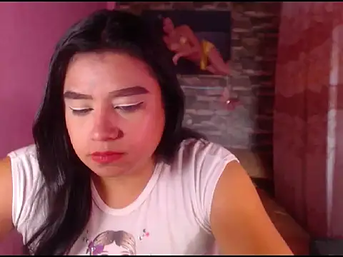 katrinawillff online show from 11/21/25, 11:26