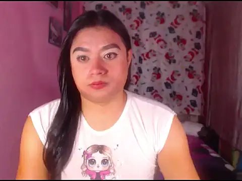 katrinawillff online show from 12/15/25, 04:13