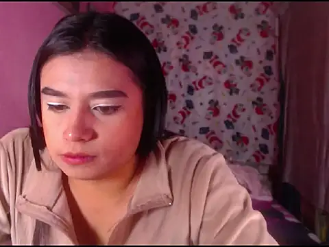 katrinawillff online show from 12/23/25, 04:56