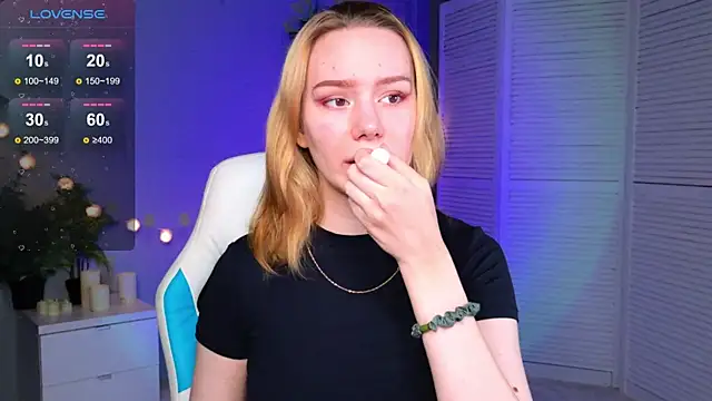 Ramona    online show from 03/31/26, 12:29