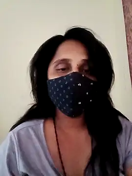 Indiantina online show from 11/15/25, 09:24