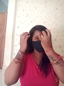 Indiantina online show from 10/26/25, 08:59