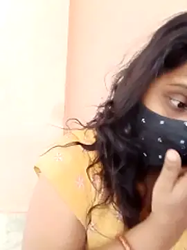 Indiantina online show from 04/19/26, 09:54