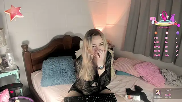 Snapshot of 1Sweetnina chatting on 06/30/26, 11:49 1Sweetnina online show from 06/30/26, 11:49