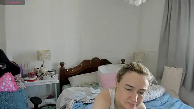 1Sweetnina online show from 11/16/25, 06:12